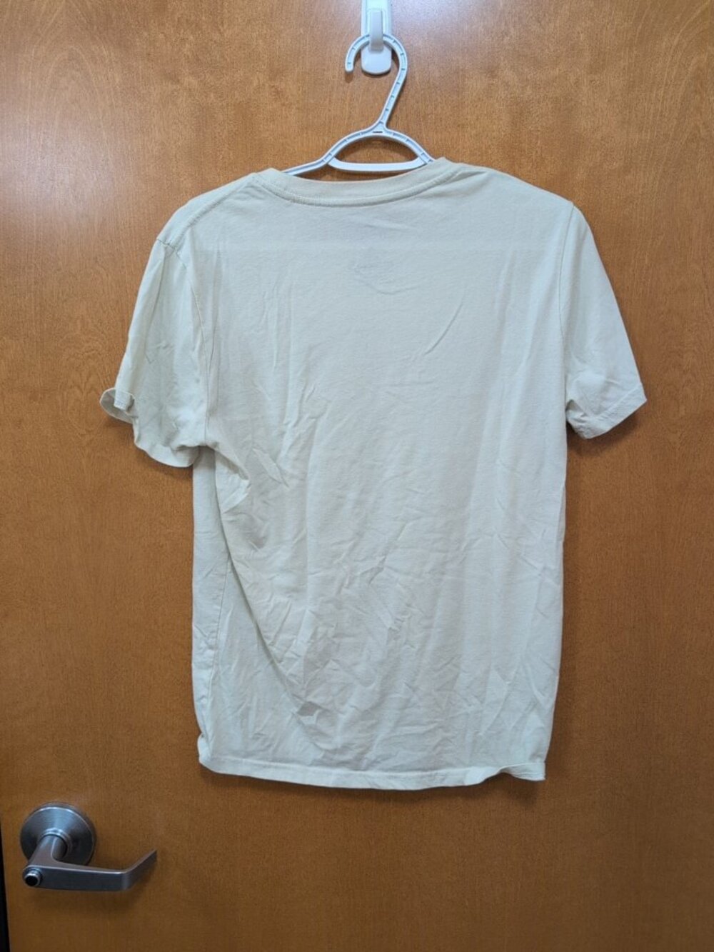 Peanuts Hybrid Shirt Mens S White Short Sleeve Tee Graphic Peanuts Snoopy Racing - Picture 5 of 7